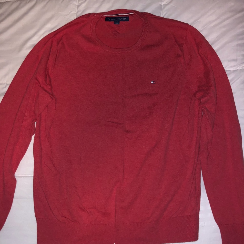 Tommy Hilfiger Sweater *LIKE NEW/ BARELY WORN*